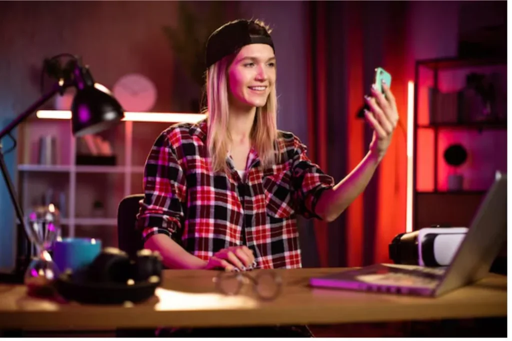 TikTok Live Earnings 2025: New Rules for US Creators (Taxes & Thresholds)